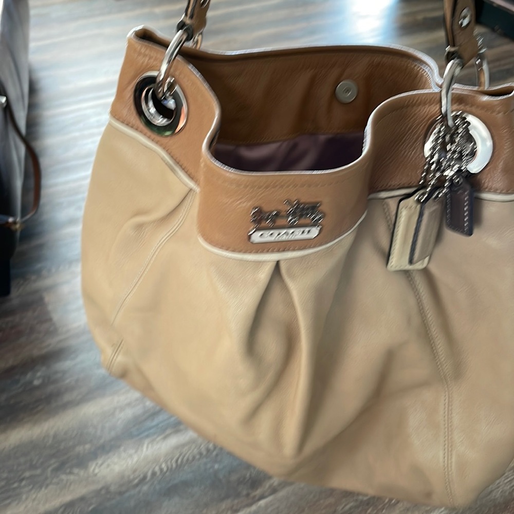 Coach Hobo crossbody